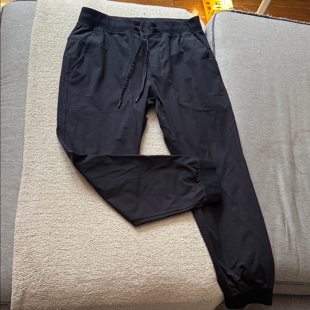 Men's Black Lululemon Jogger Pants
